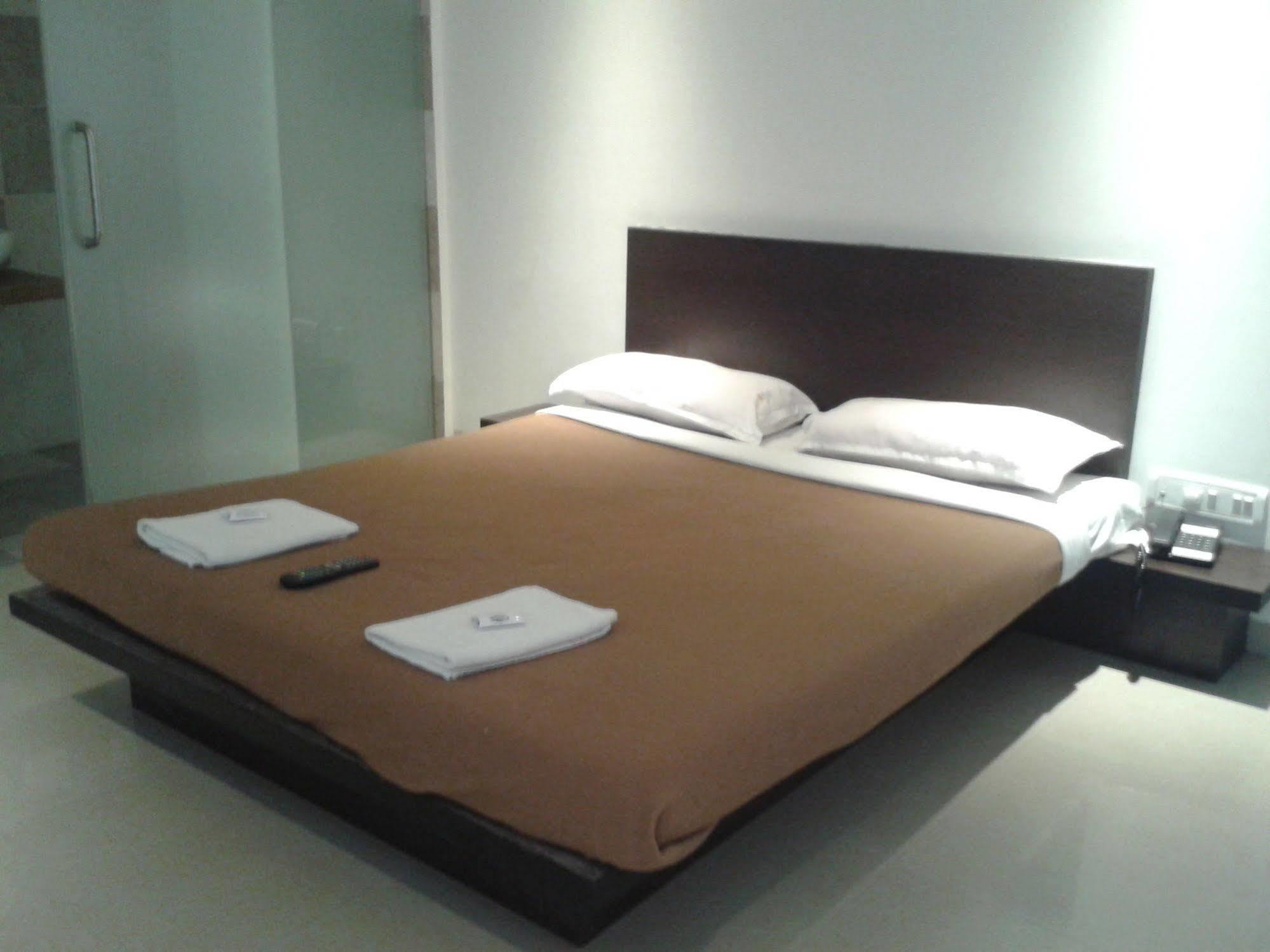 דמאן Silver Sands Beach Resort מראה חיצוני תמונה